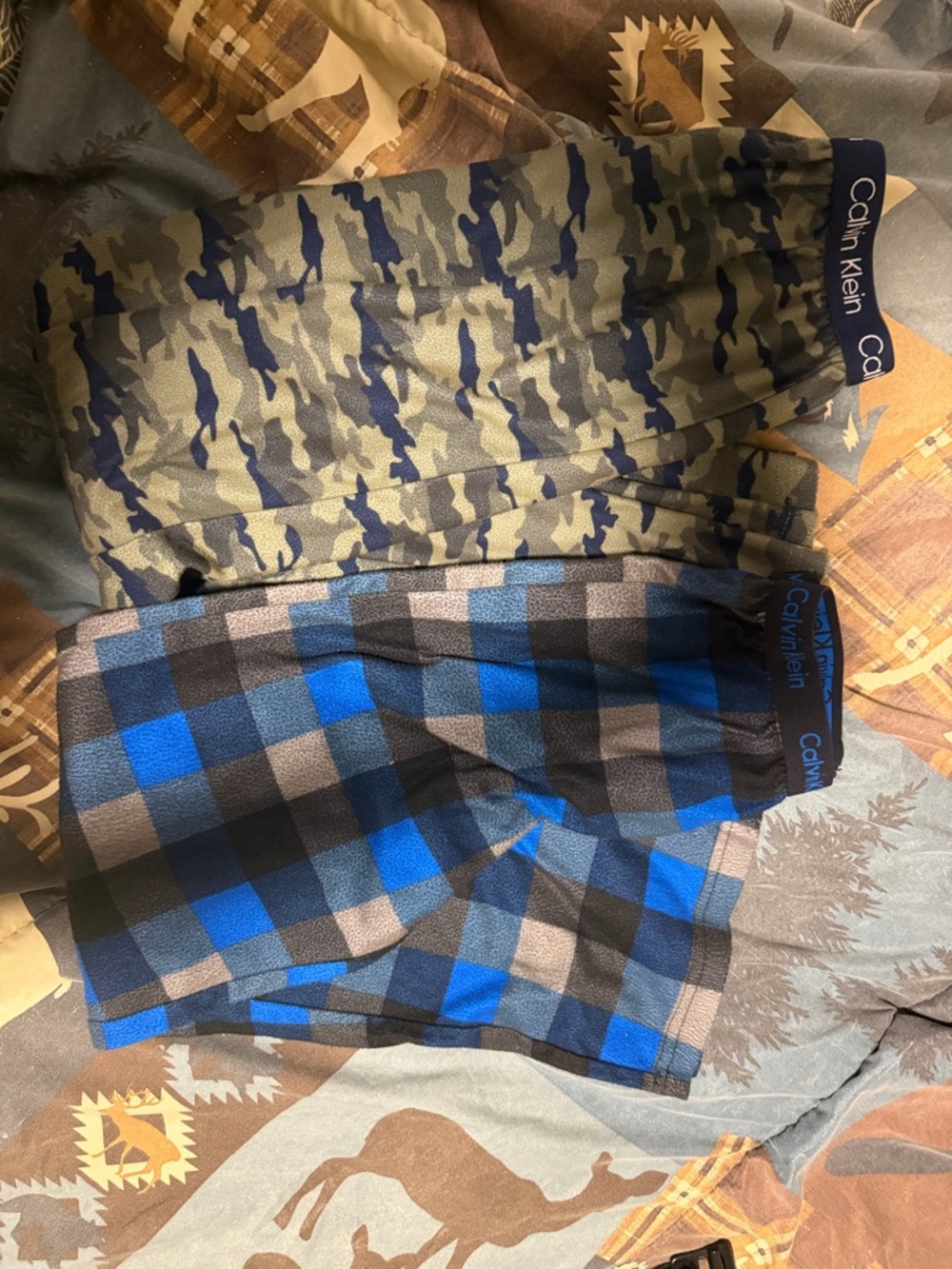 Calvin Klein Men’s Blue Plaid & Olive Camo pajama pants - Pack